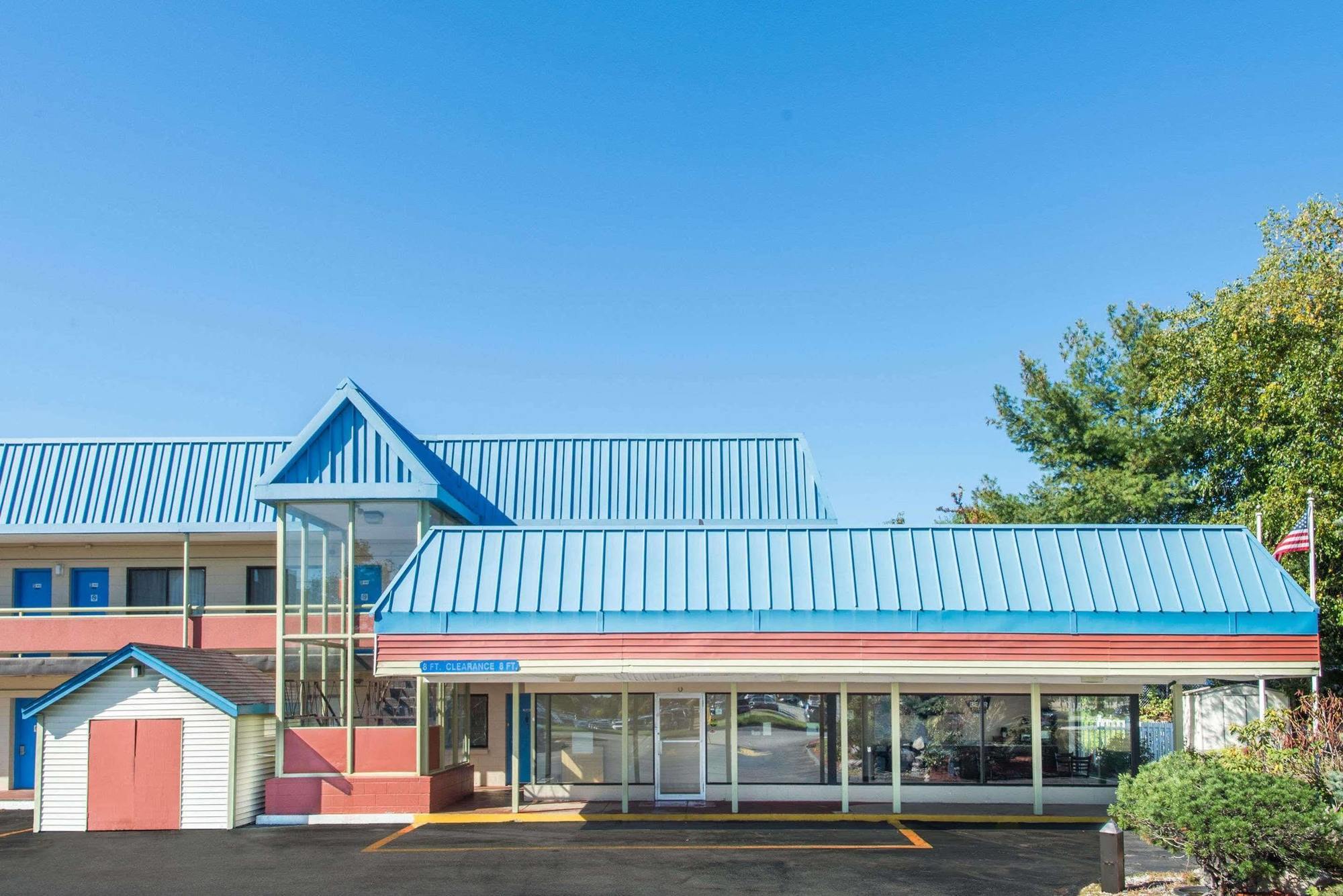 Budget Inn/ Natick Exterior foto